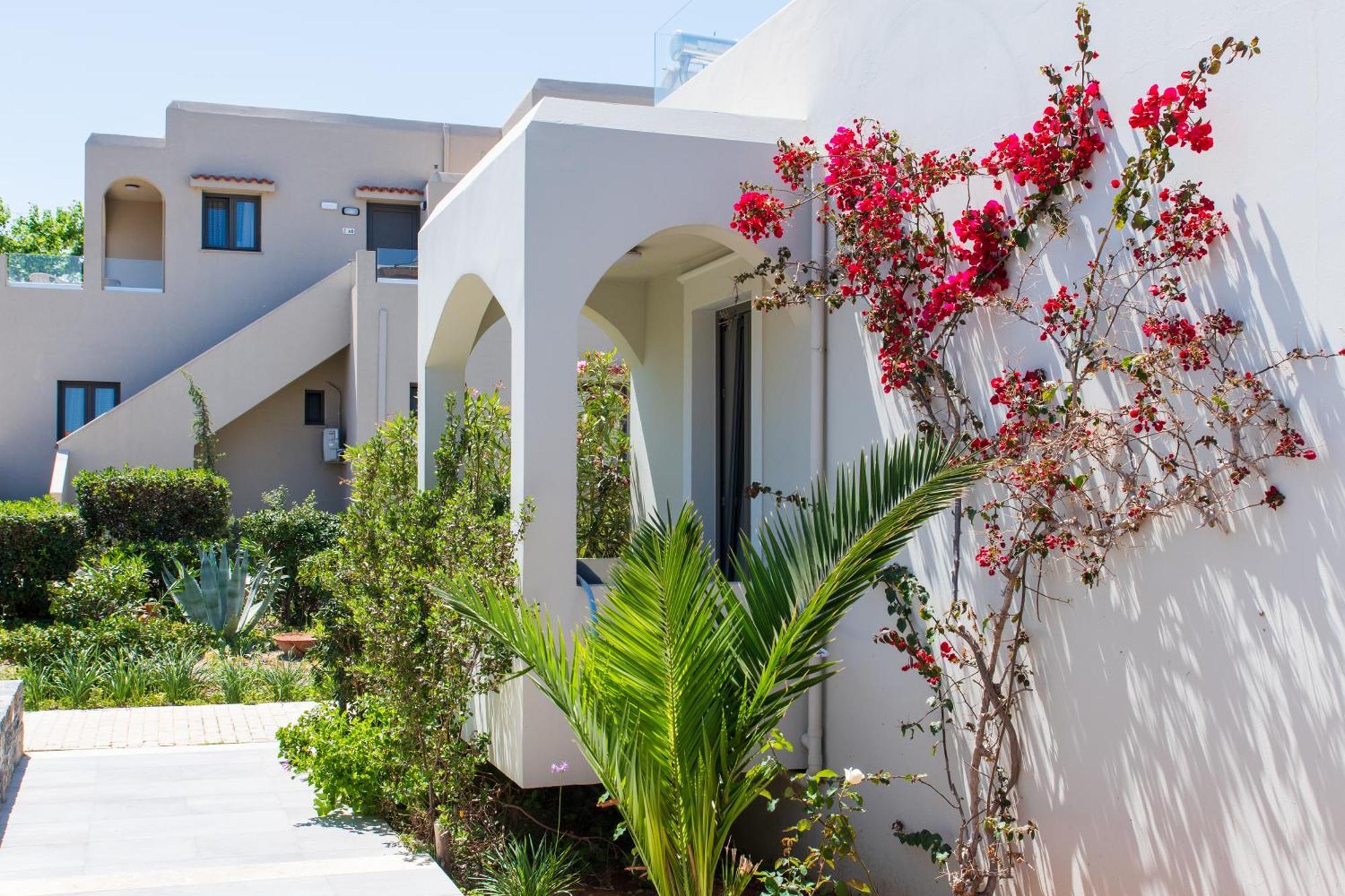 Malena Hotel & Suites - Adults Only By Omilos Hotels Amoudara  Exterior photo